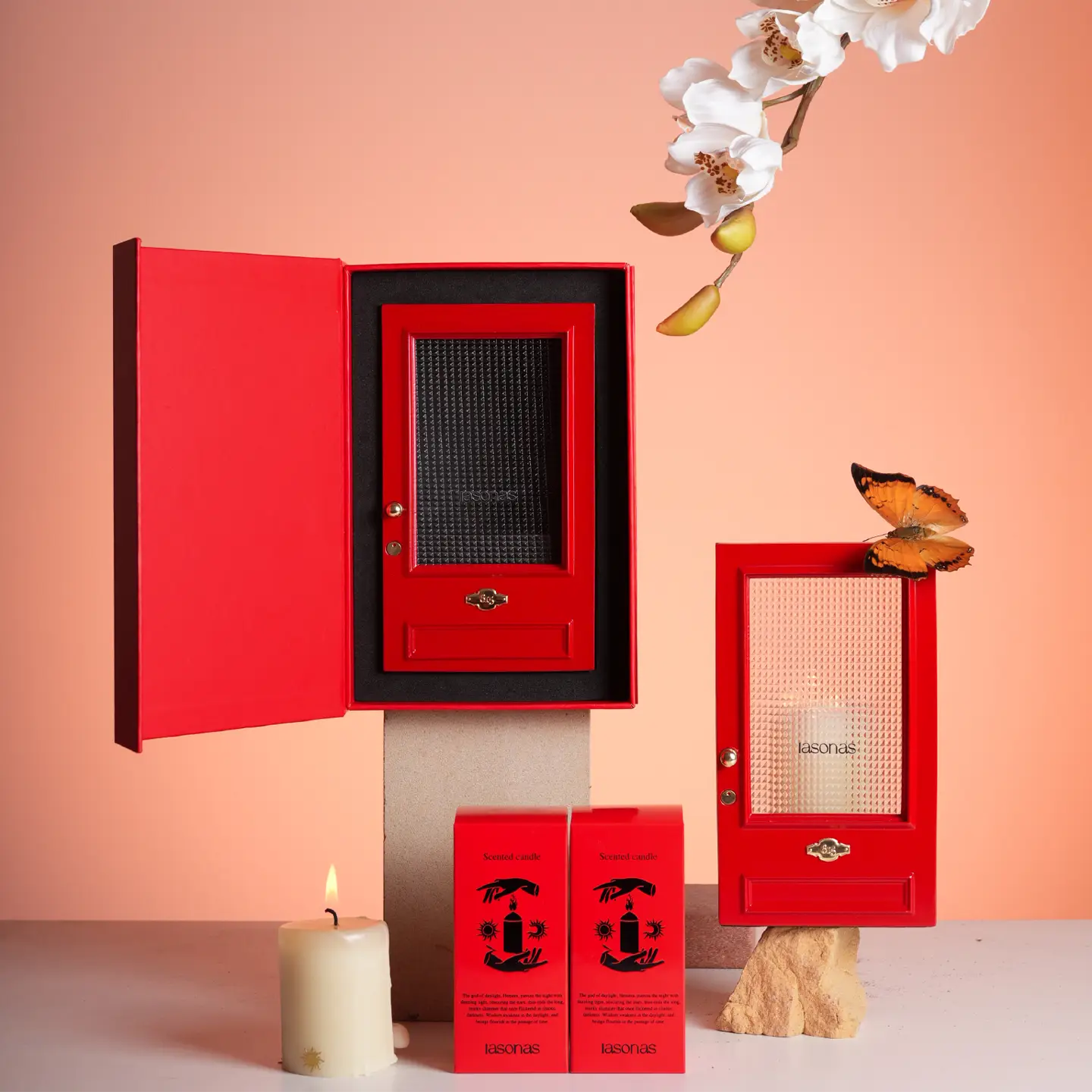 Cinematic red door Candle Holder-Unique & Thoughtful Gifts for Meaningful Moments Cinematic red door Candle Holder-Inspired by The Odyssey, this red gate features a textured optical lens that transforms candlelight into a dreamy, cinematic ripple.