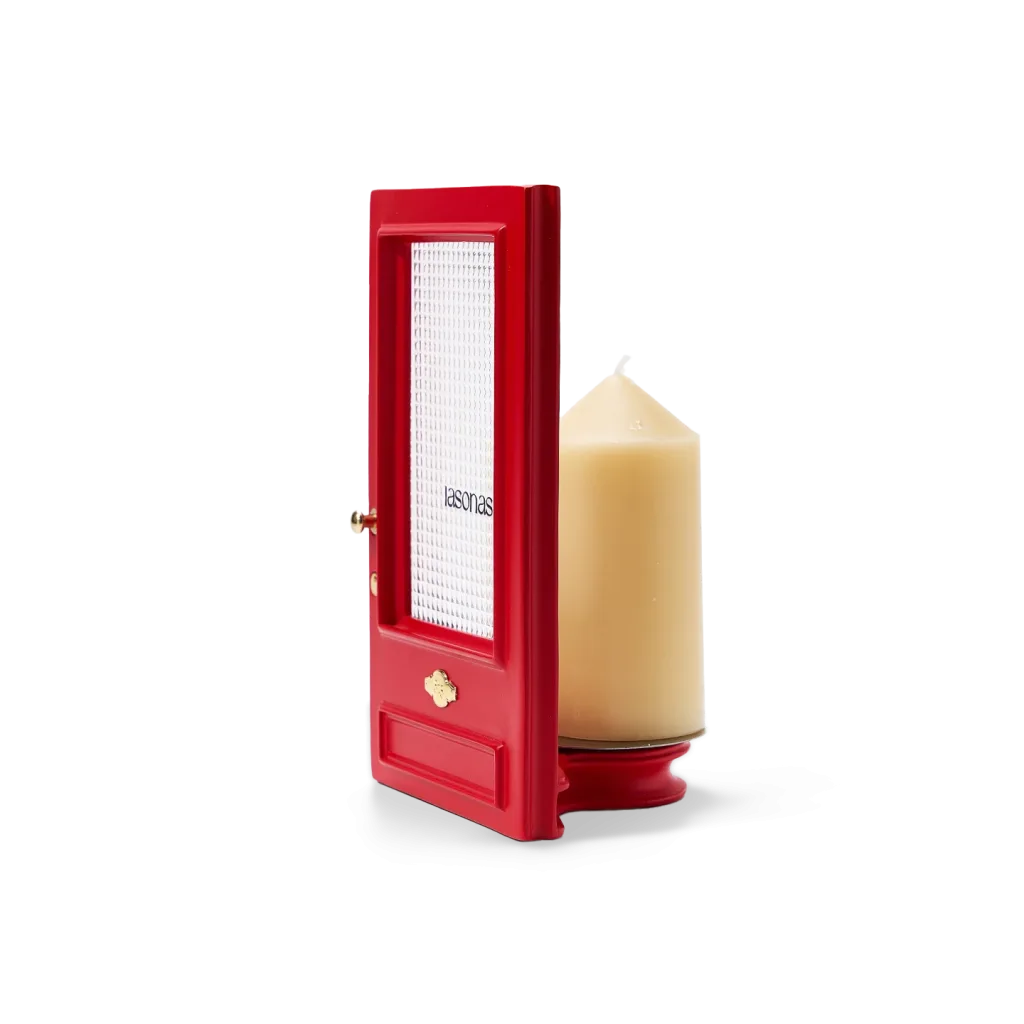 Cinematic red door Candle Holder-Inspired by The Odyssey, this red gate features a textured optical lens that transforms candlelight into a dreamy, cinematic ripple.