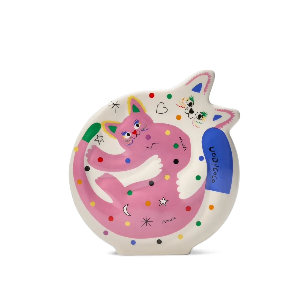 Hugging Cats Vase – colorful ceramic cat vase for quirky home decor