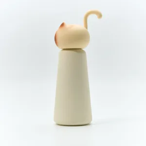 Cat Insulated Water Bottle-Delightful cat insulated water bottle for warm drinks and good vibes.