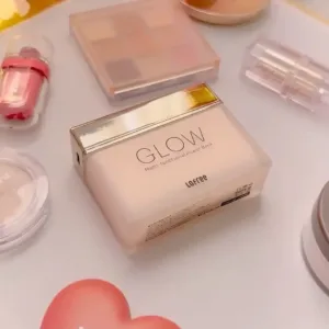Glamor Magnetic Power Bank-innovative 3-in-1 tool——a magnetic power bank, illuminated mirror, and ambient light